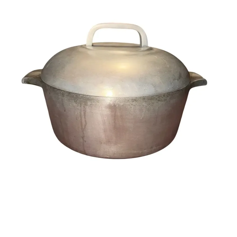 Vtg Wagner Ware Sidney-O Magnalite 5 Qt Dutch Oven Round With Lid 4248-M 1950s